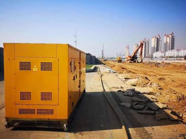 安吉除了负载管理和维护保养，还有哪些方法可以降低南方环境下柴油发电机组的燃油消耗？
