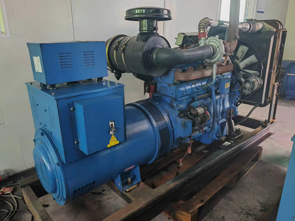 安吉100kW柴油发电机组使用多级机油有哪些优缺点？
